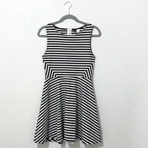 Divided stripe dress size small